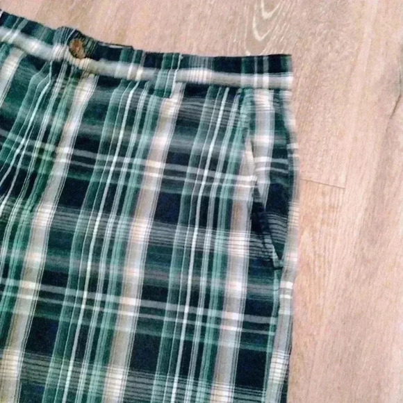 Columbia men's size 34 plaid shorts with pockets - Picture 8 of 8